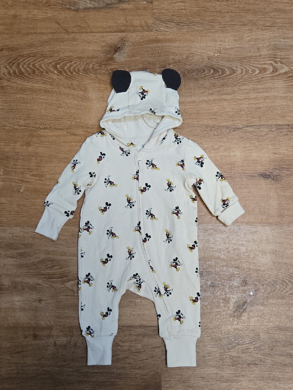 NWOT! H&M x Disney Collab 3m Cream Hooded Baby One-Piece with Character Print